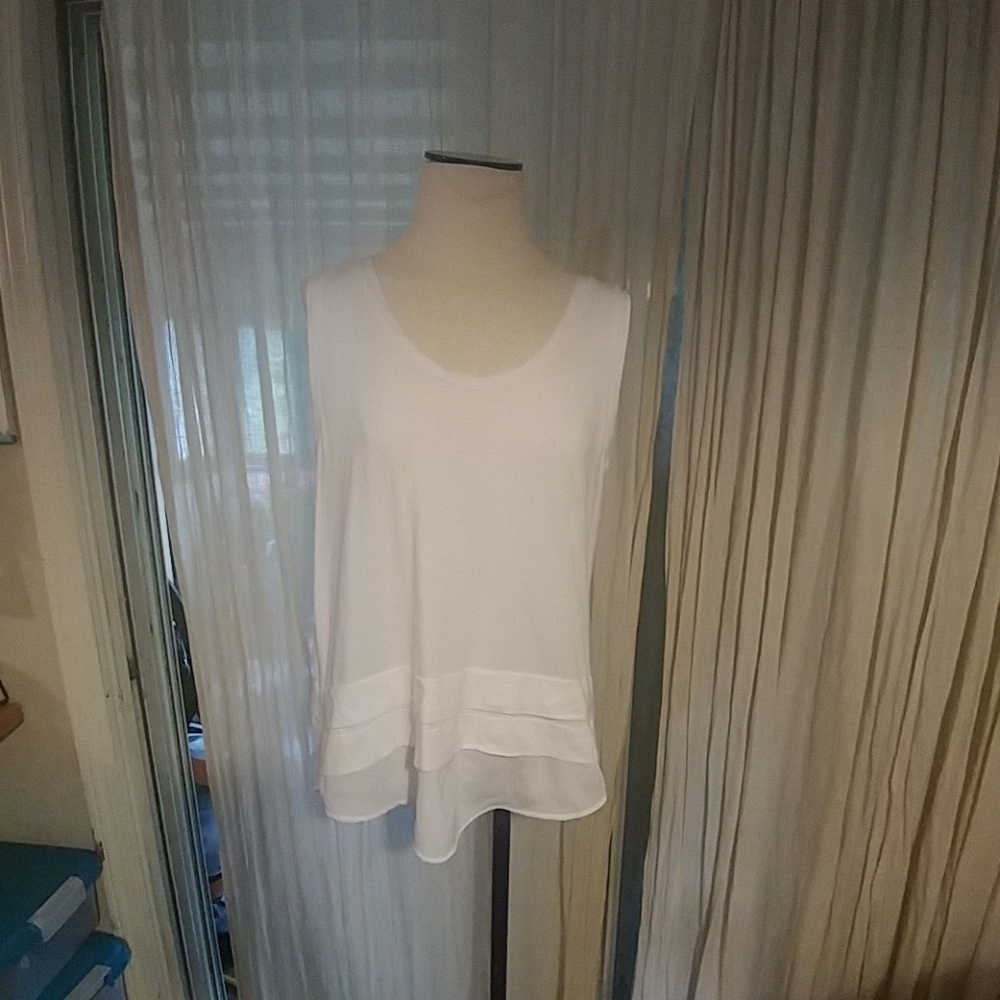 Banana Republic Sleeveless Tee